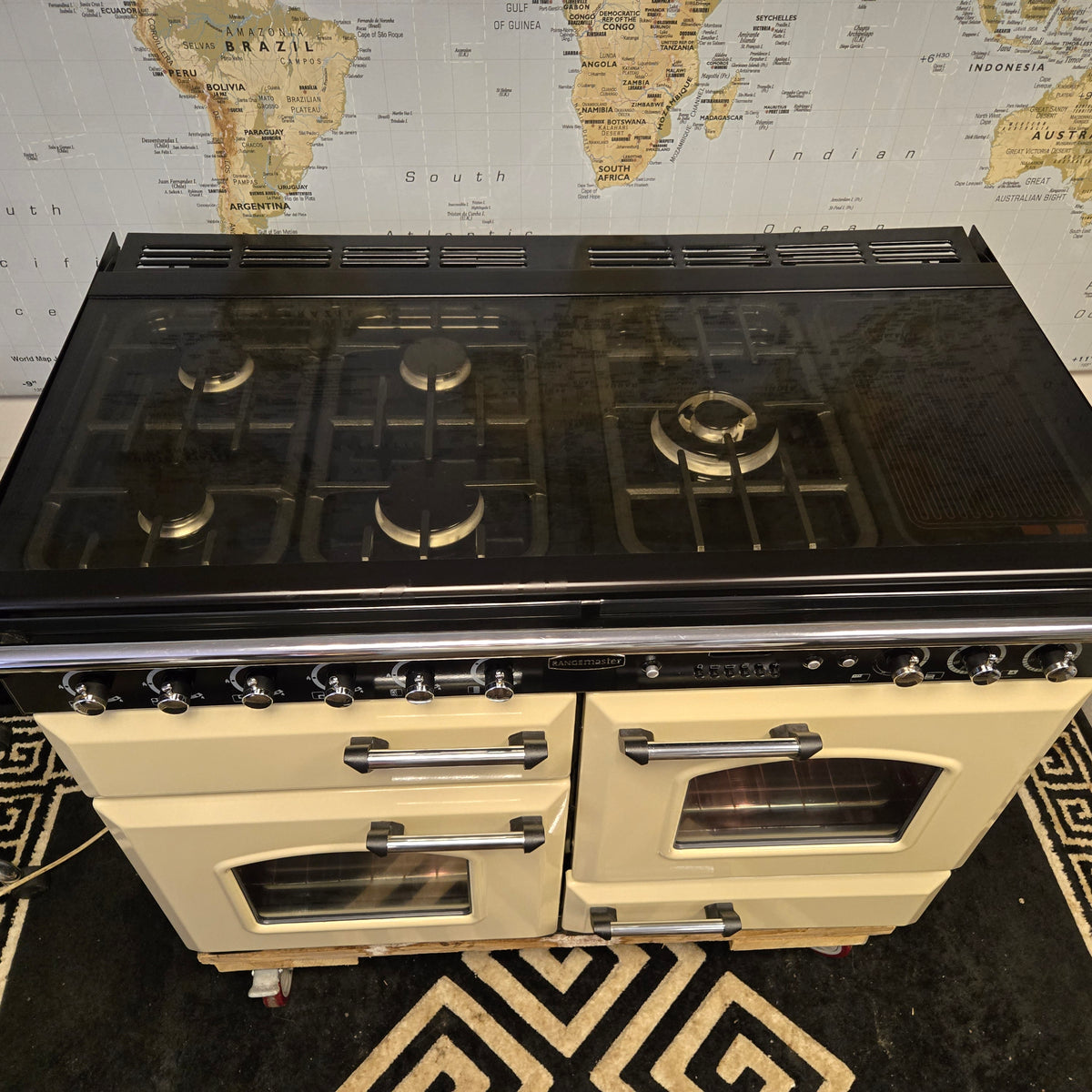 Rangemaster Classic 110 Lid Version Dual Fuel Range Cooker in Cream 110cm