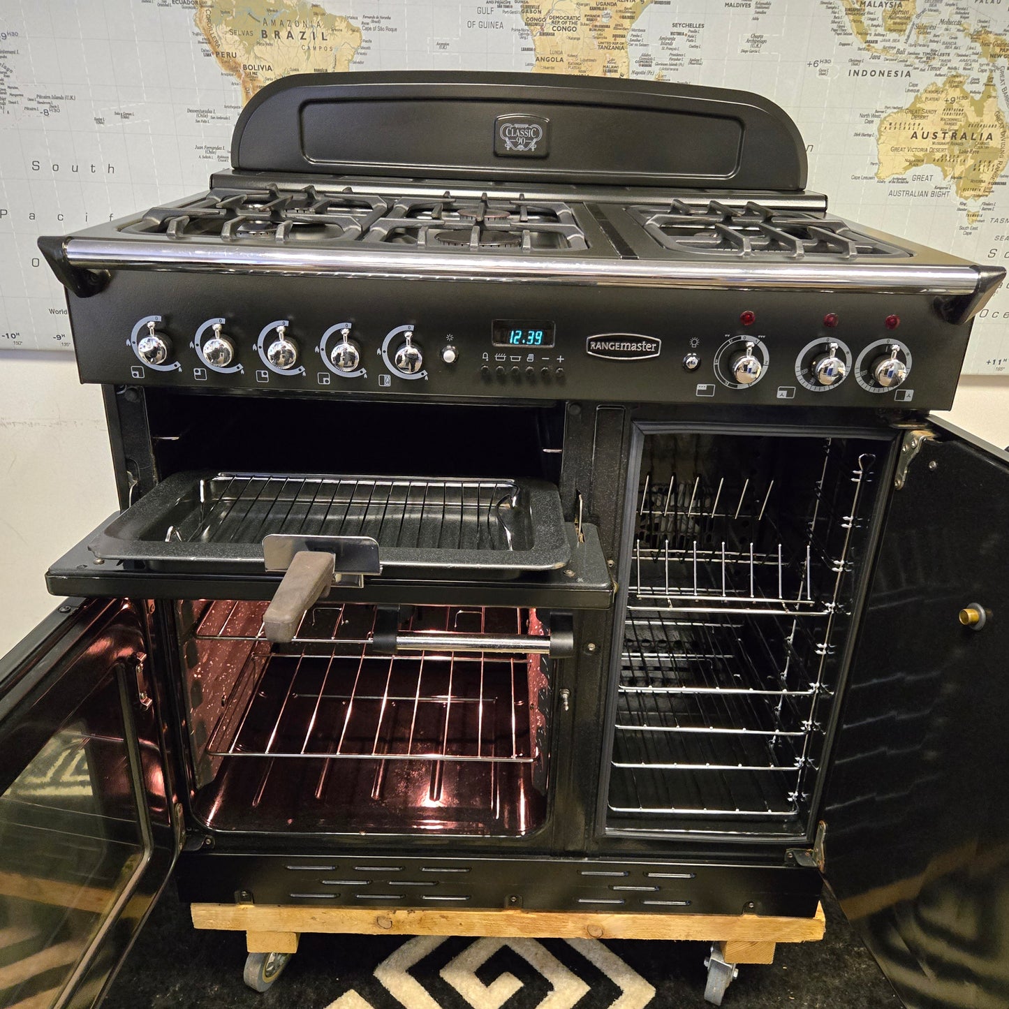 Rangemaster Classic 90 Dual Fuel Range Cooker in Black and Chrome 90cm