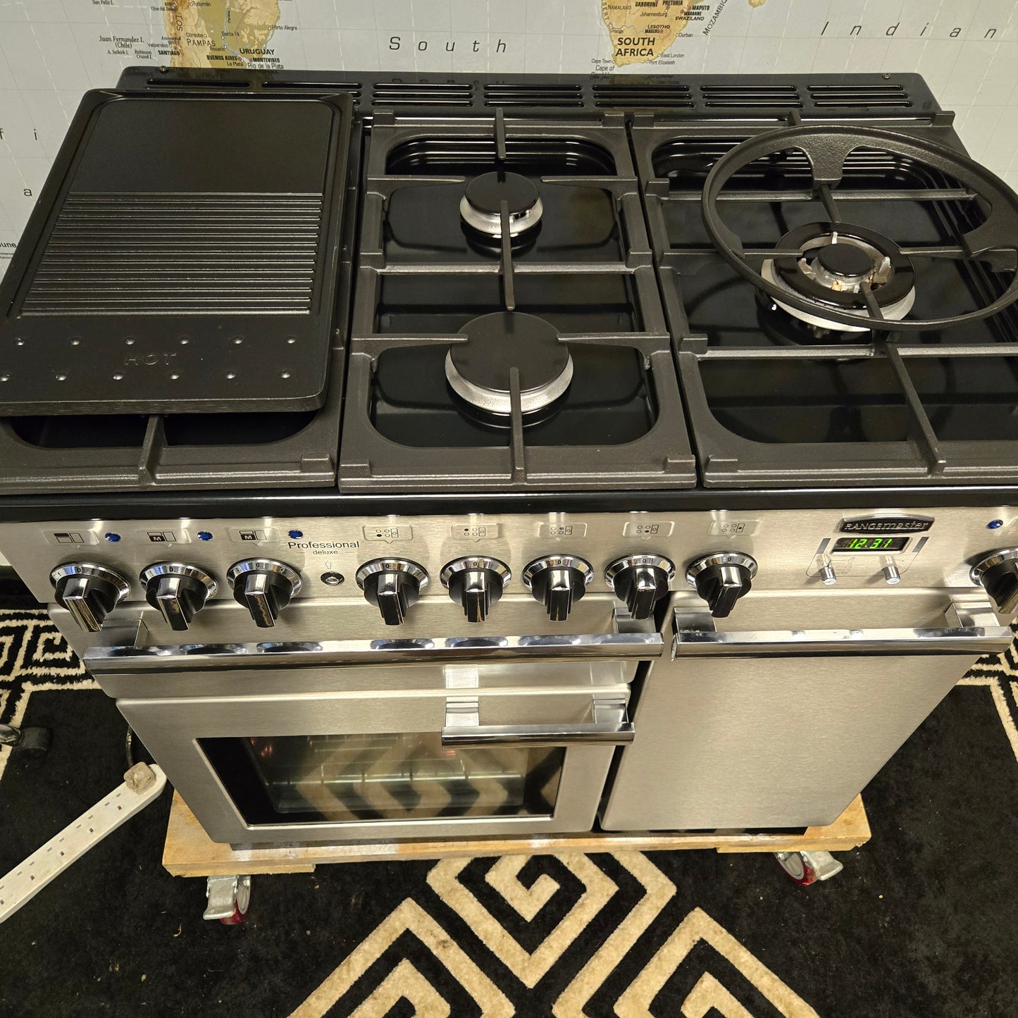 Rangemaster Professional Deluxe Dual Fuel Range Cooker in Stainless Steel 90cm
