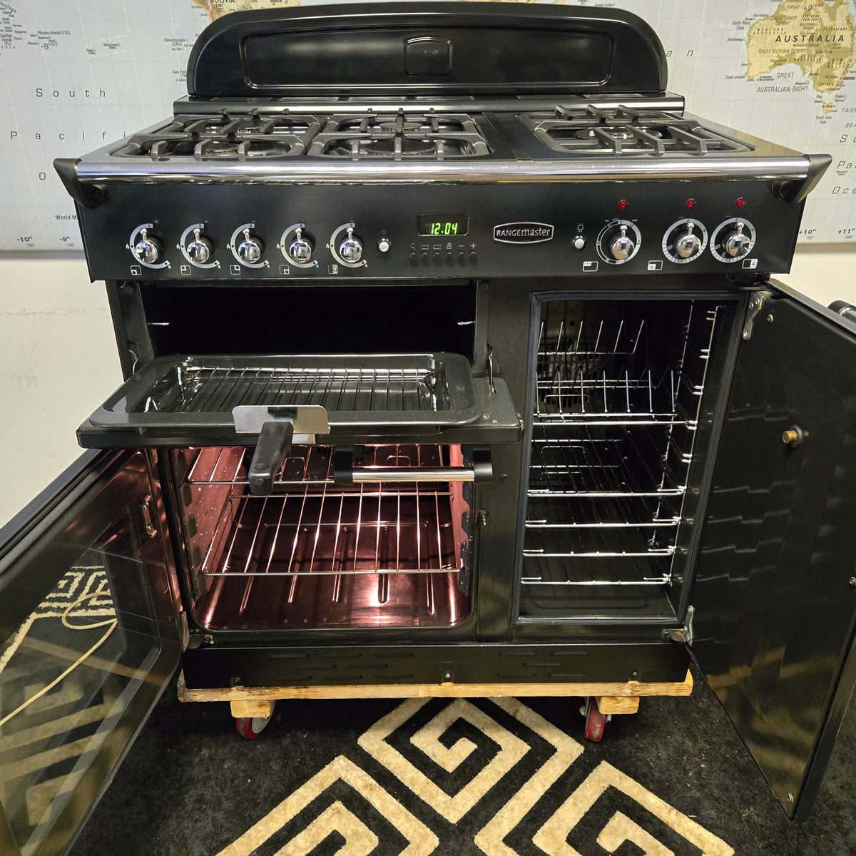 Rangemaster Classic Dual Fuel Range Cooker in Black 90cm
