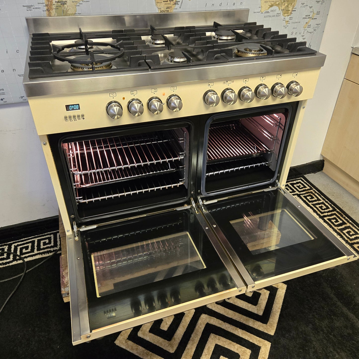 Britannia Delphi Dual Fuel Range Cooker in Cream 100cm