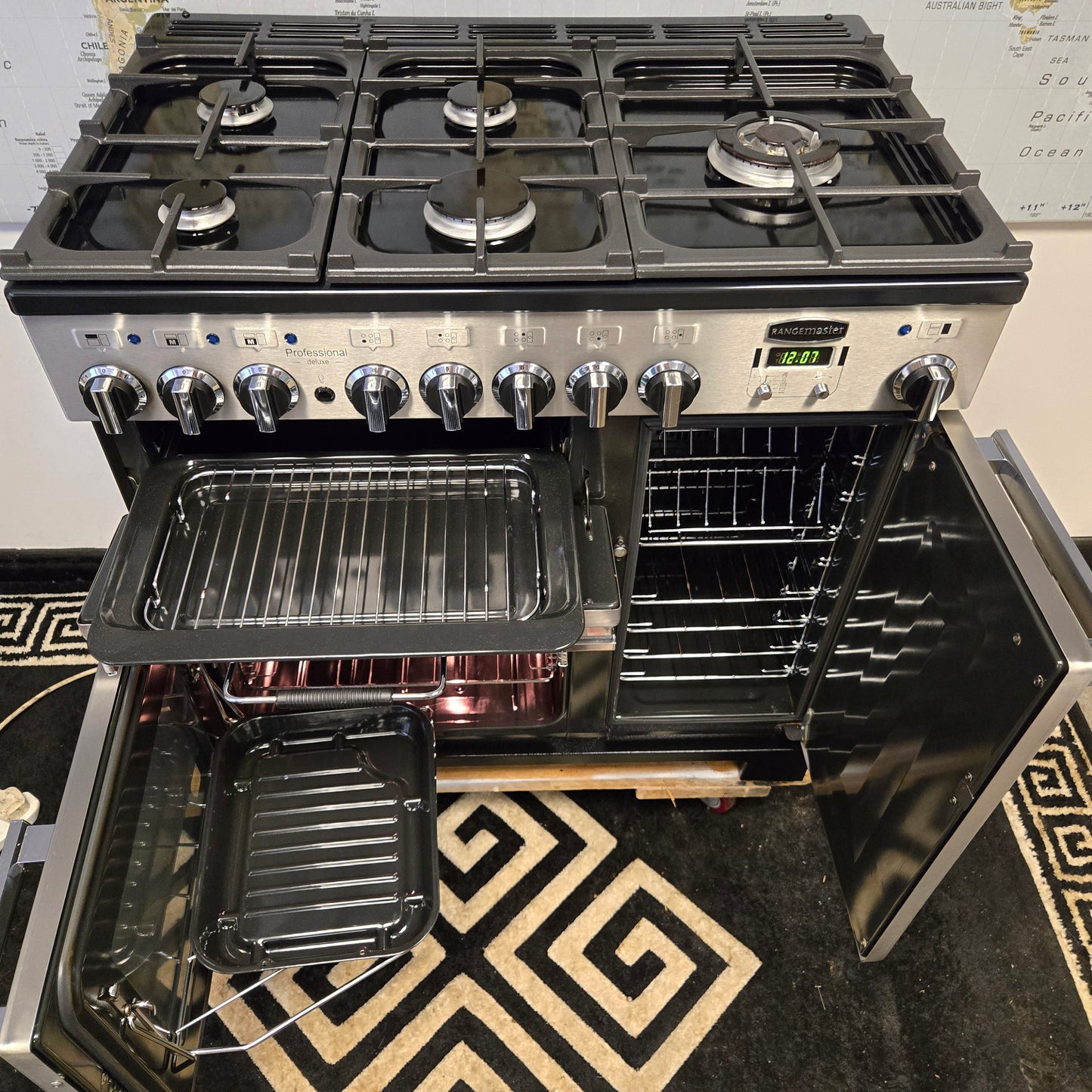 Rangemaster Professional Deluxe Dual Fuel Range Cooker in Stainless Steel 90cm