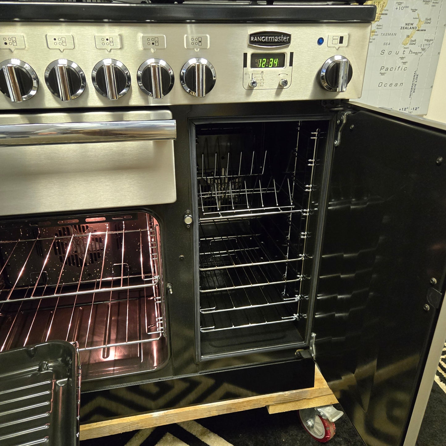 Rangemaster Professional Deluxe Dual Fuel Range Cooker in Stainless Steel 90cm
