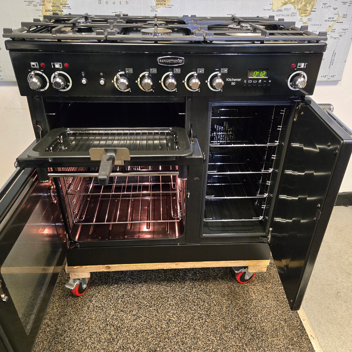 Rangemaster Kitchener Dual Fuel Range Cooker in Black 90cm