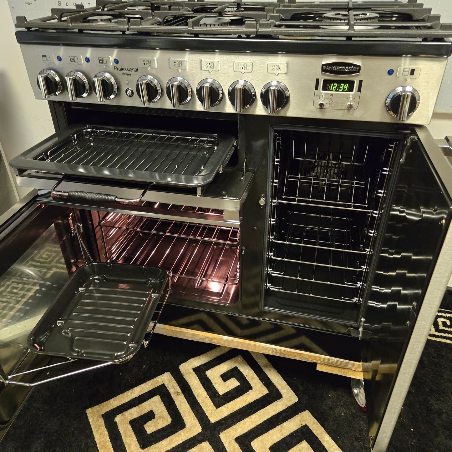 Rangemaster Professional Deluxe Dual Fuel Range Cooker in Stainless Steel 90cm