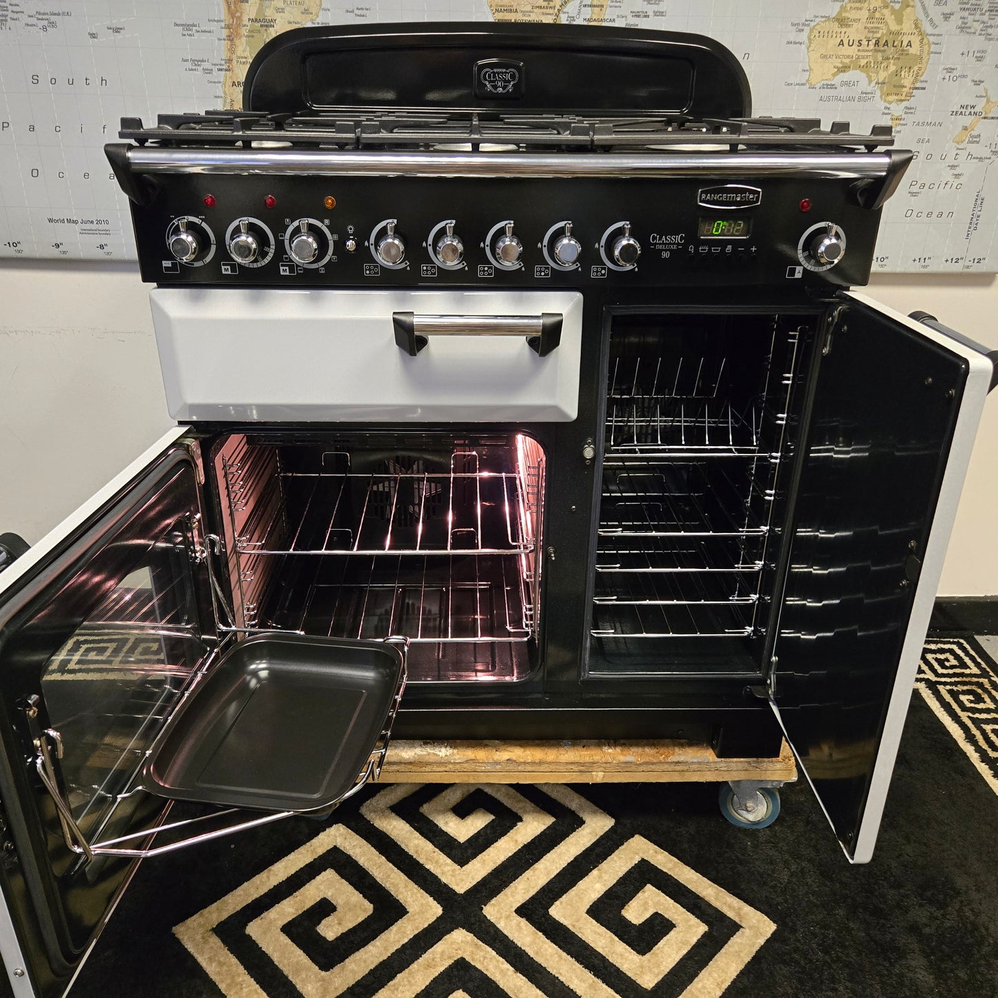 Rangemaster Classic Deluxe Dual Fuel Range Cooker in Grey 90cm