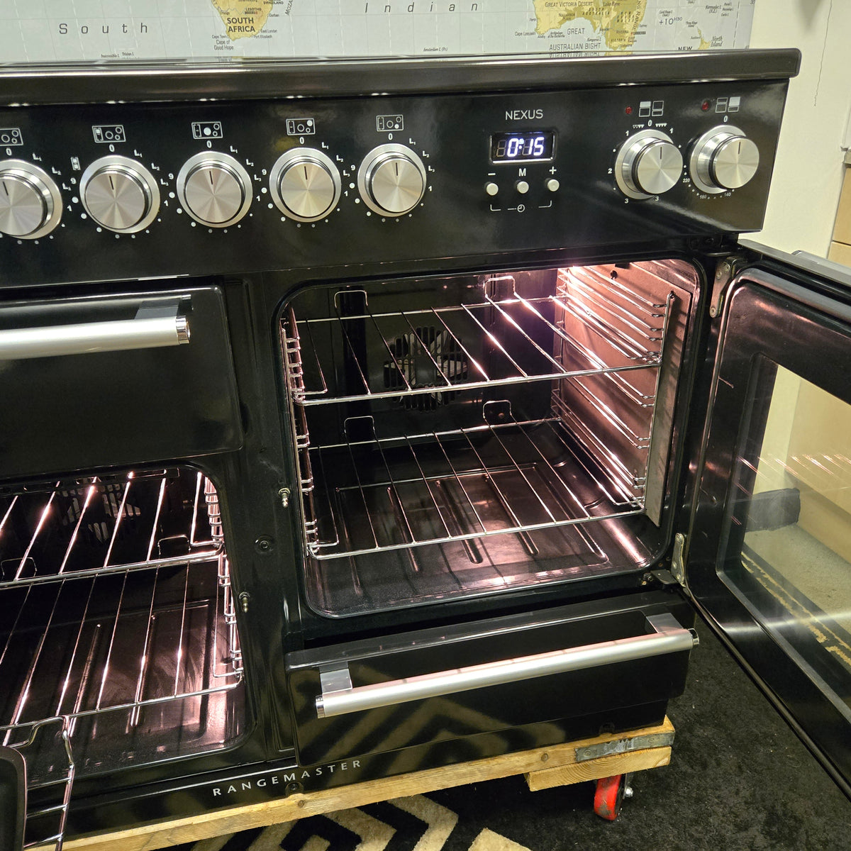 Rangemaster Nexus Induction Range Cooker in Black and Silver 110cm