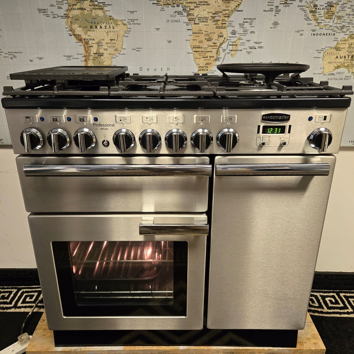 Rangemaster Professional Deluxe Dual Fuel Range Cooker in Stainless Steel 90cm