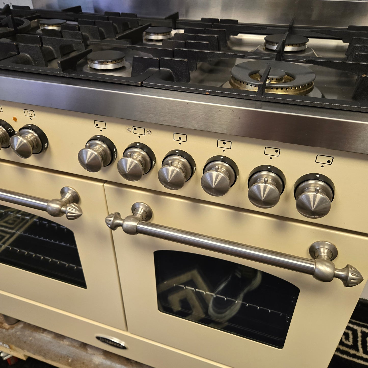 Britannia Delphi Dual Fuel Range Cooker in Cream 100cm